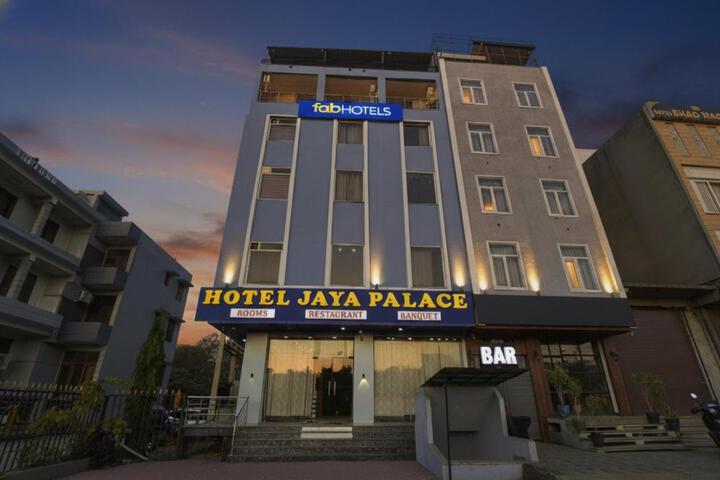 FabHotel Jaya Palace