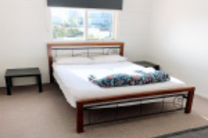Room 73 of 216