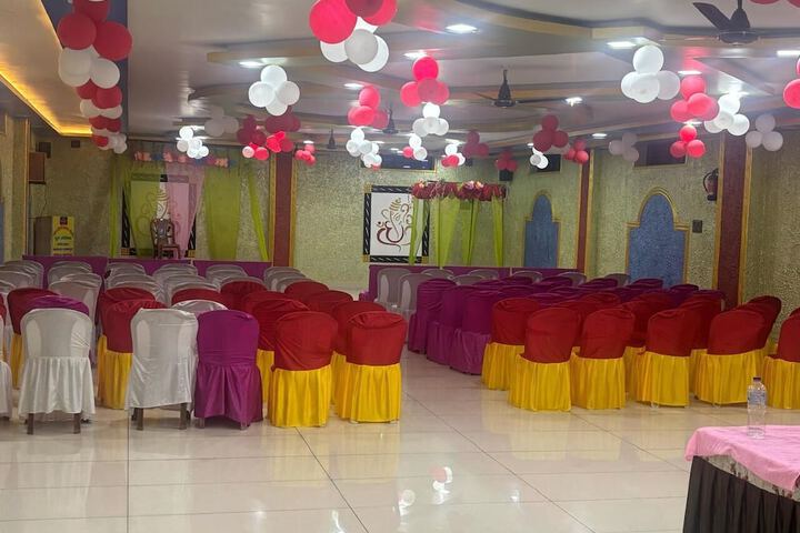 Ballroom/Hall 21 of 23