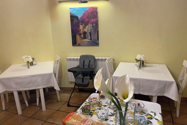 Dining 56 of 108