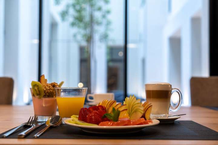 Breakfast/Coffee Service 45 of 64