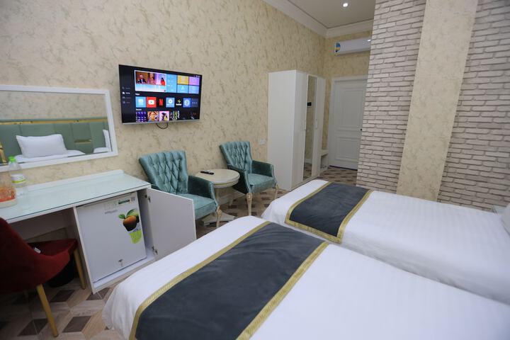 Room 20 of 48