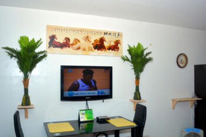 Room 19 of 24