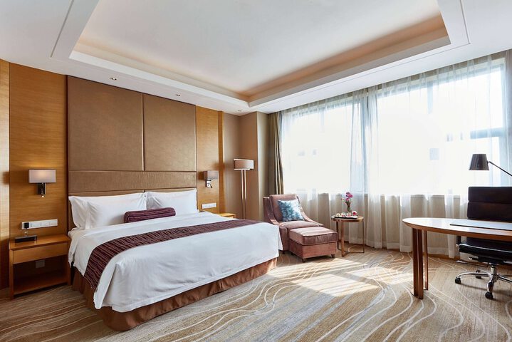 Room 21 of 46