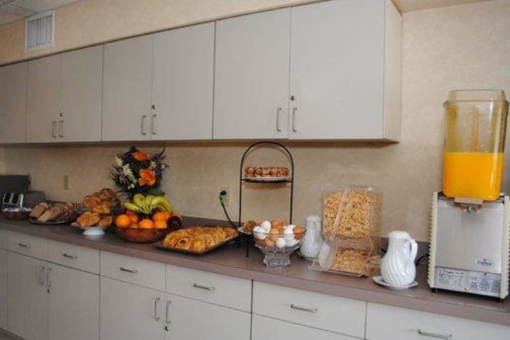 Breakfast area