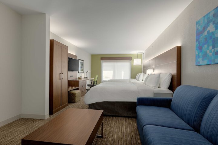 Room 5 of 34