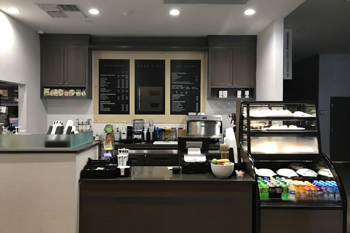 Breakfast area
