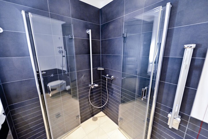 Bath Photo