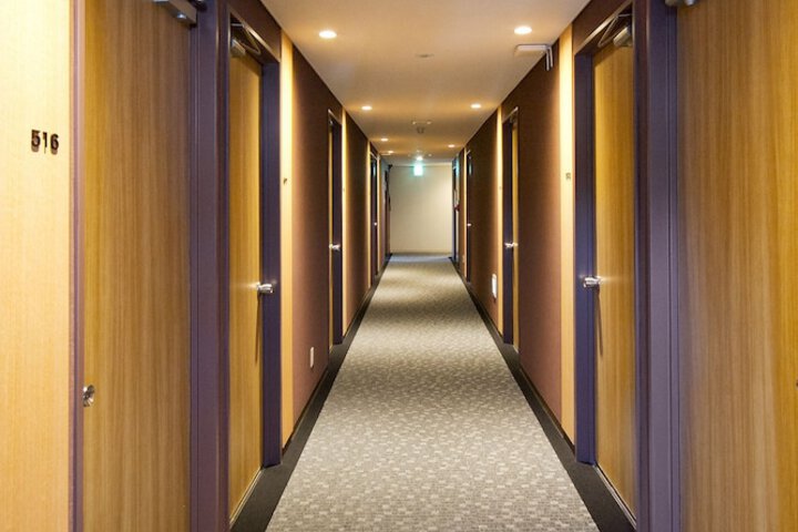 Ballroom/Hall 30 of 31