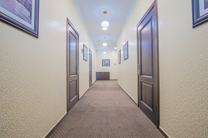 Ballroom/Hall 45 of 54