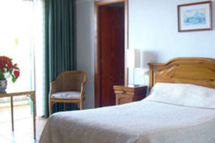Room 15 of 59