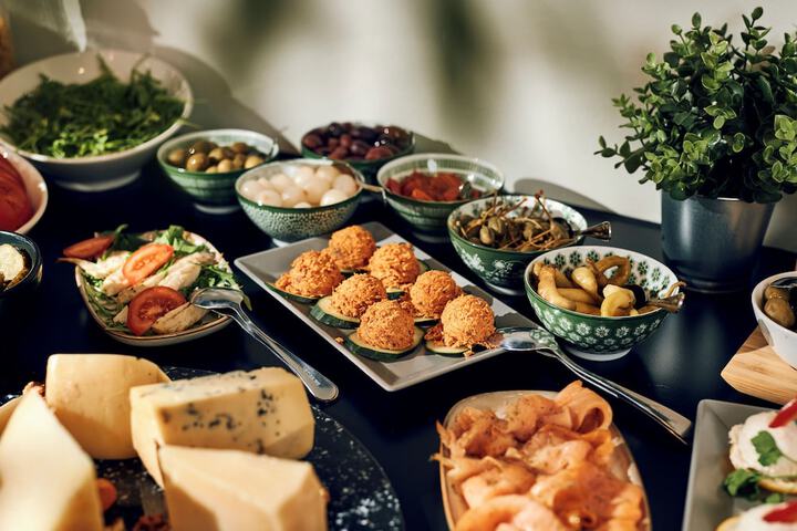 Dining 67 of 92