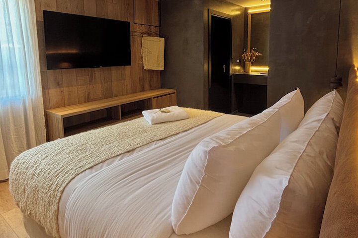 Room 4 of 59