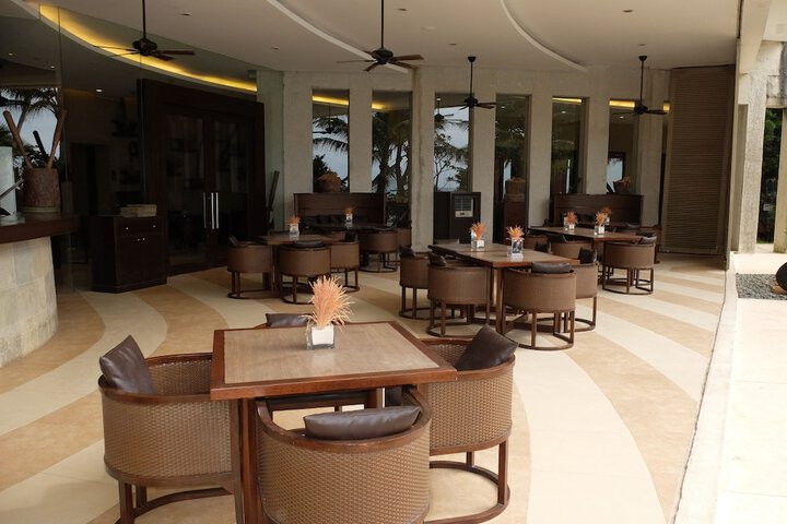Hotel Interior 4 of 73