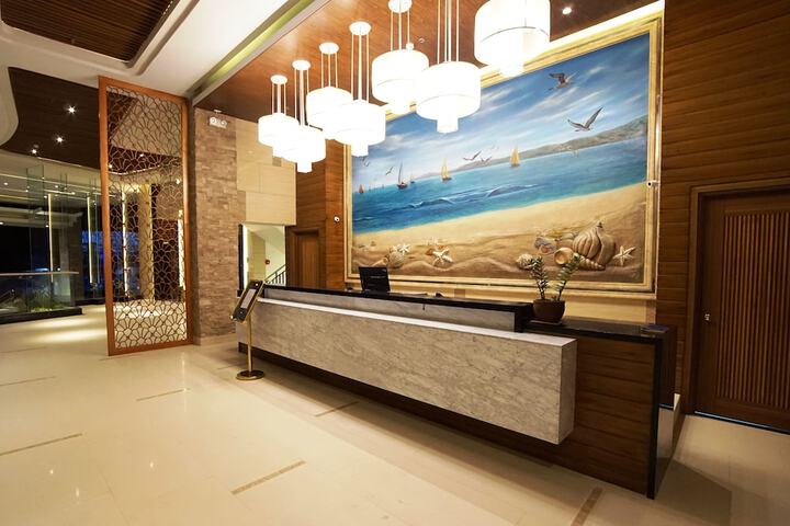 Hotel Interior 4 of 62
