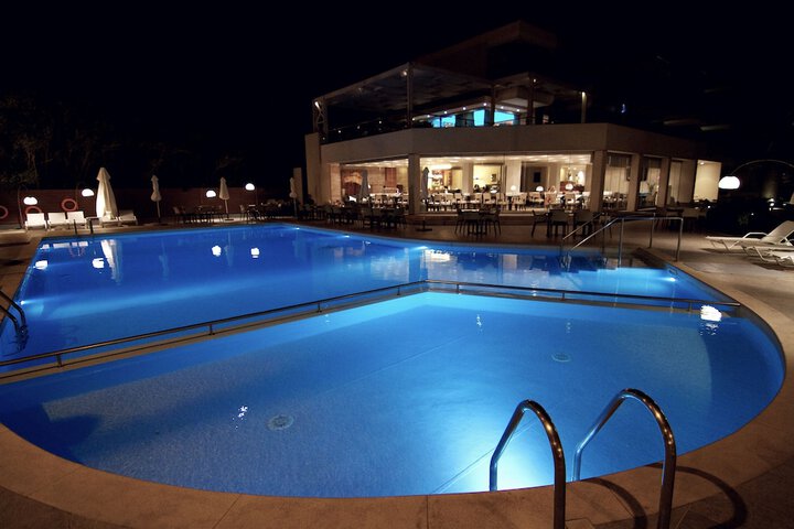Pool 26 of 49
