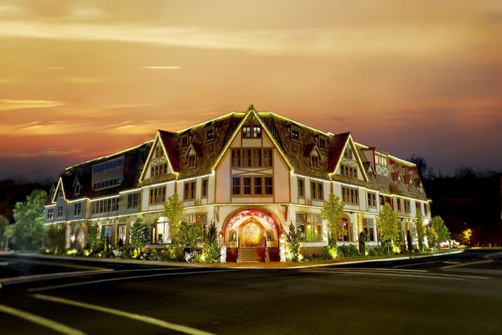 Front of property - evening/night