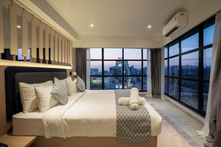Room 58 of 90