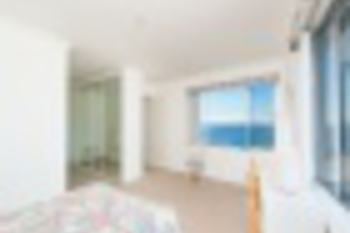 Room 63 of 216