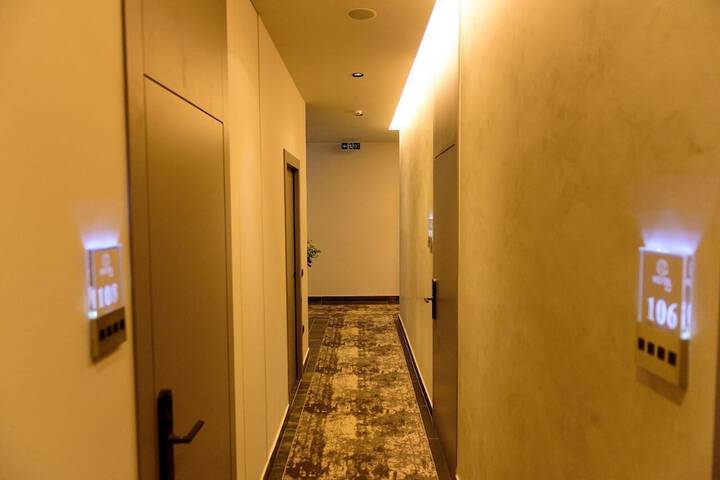 Room 69 of 88