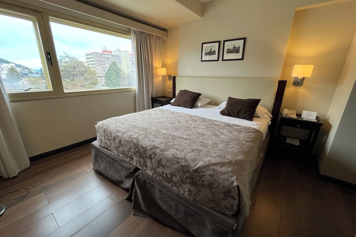 Room 11 of 46