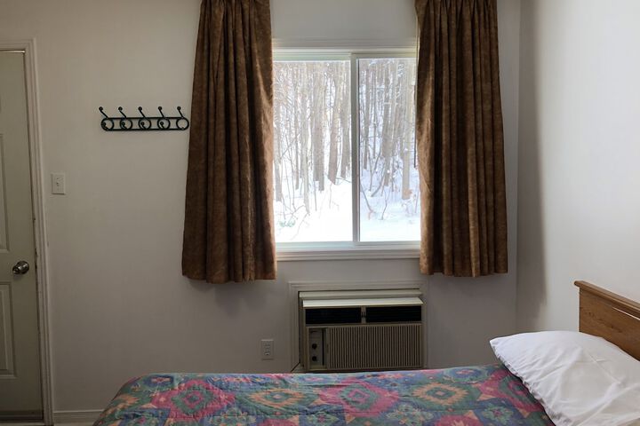 Room 14 of 39