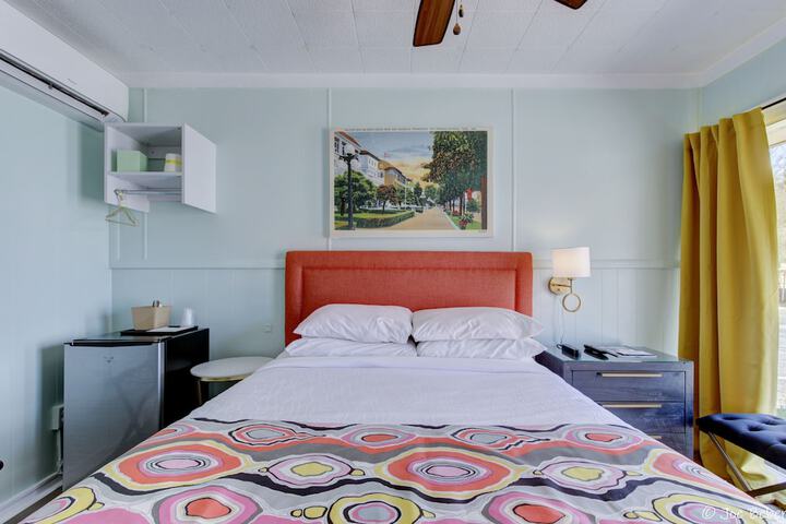 Classic Room 2 Queen Beds (2 of 12)