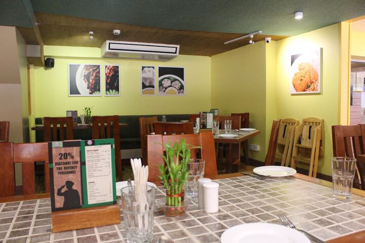 Dining Photos
