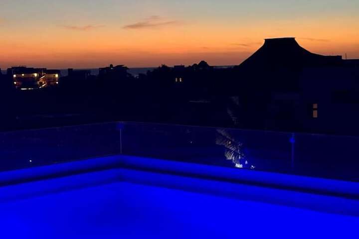 Pool 240 of 321