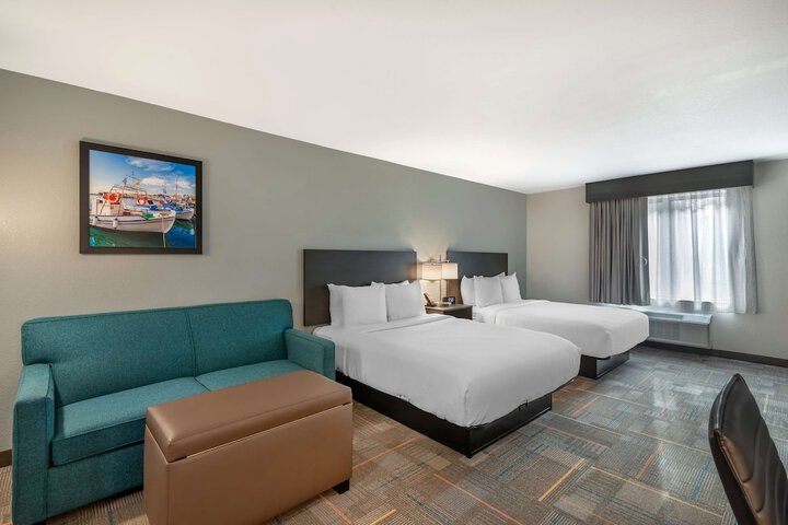 Best Western Plus Bluffton /  Hilton Head Hotel in Bluffton, SC