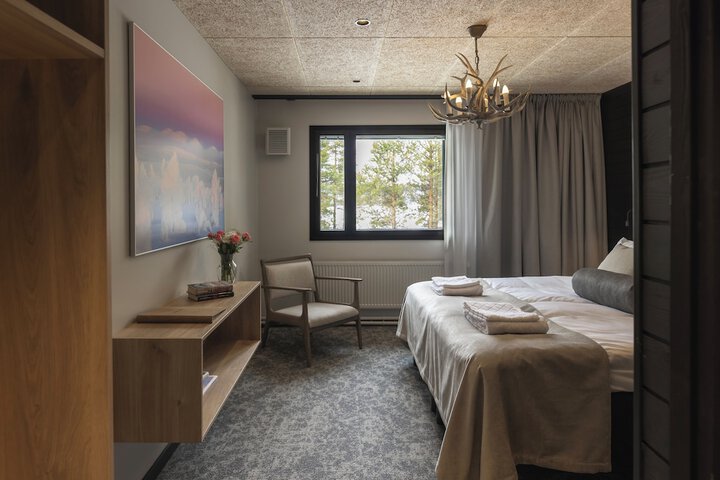 Room 5 of 26