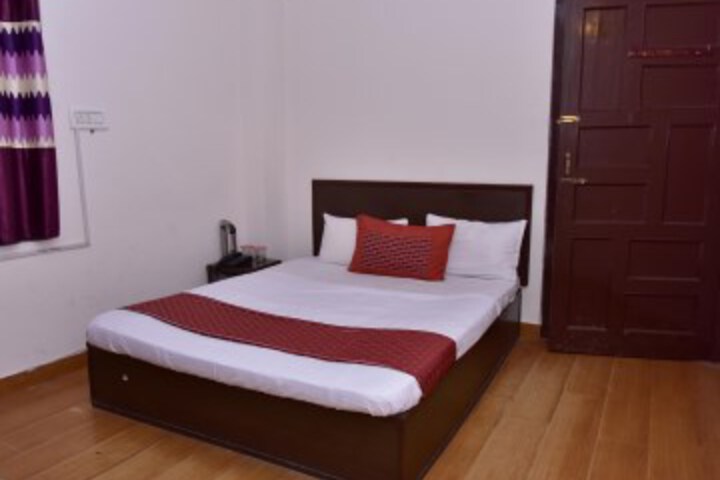 Hotel Laljee