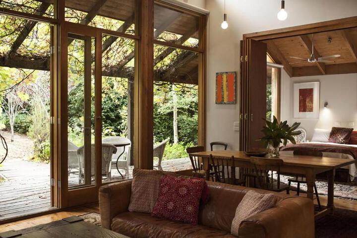 Georgie Gardens Daylesford