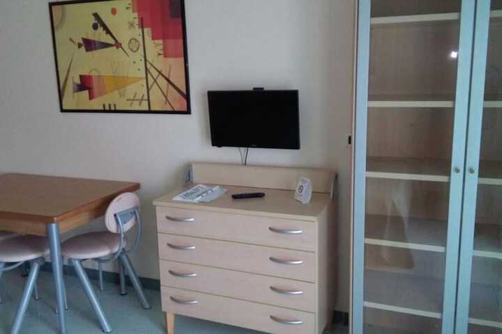 Room 13 of 54