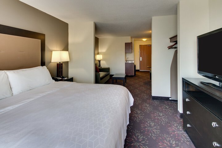 Room 20 of 77