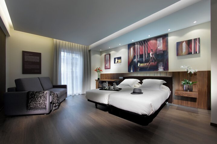 Room 5 of 39