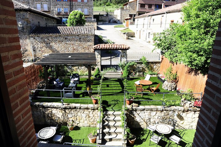 Terrace/Patio 1 of 4