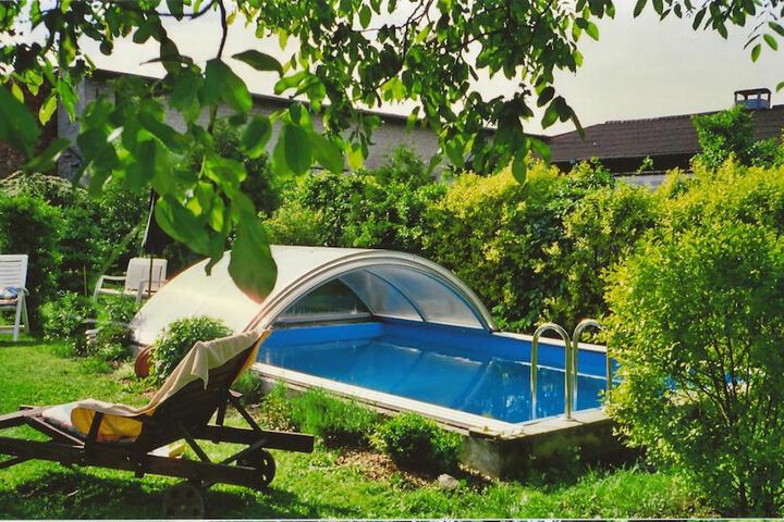 Pools & Facilities