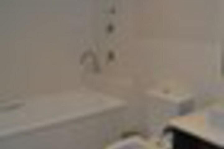 Room 17 of 24