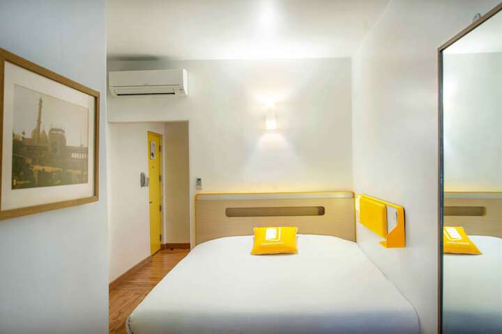 Room 20 of 41