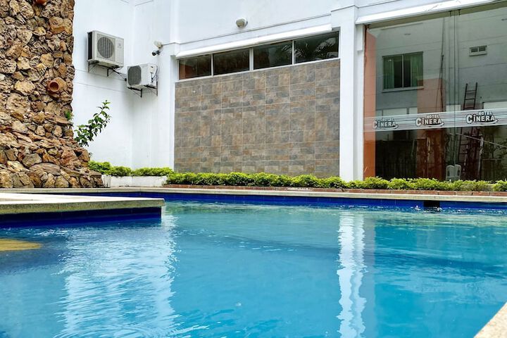 Pool 57 of 65