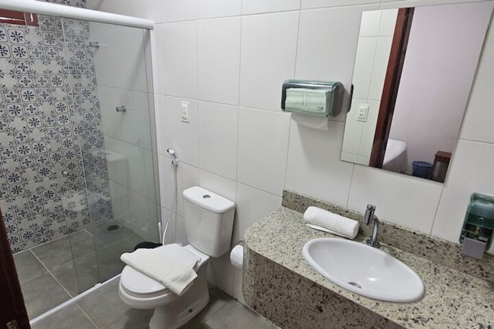Room 114 of 157