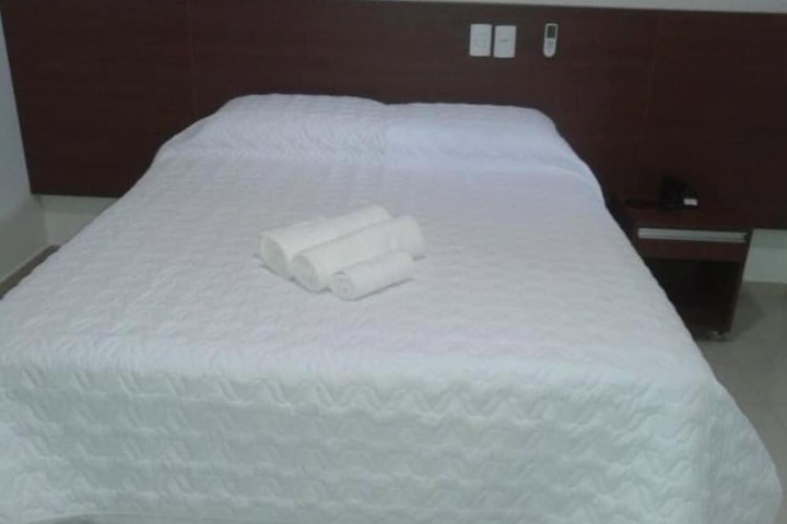 Room 7 of 40