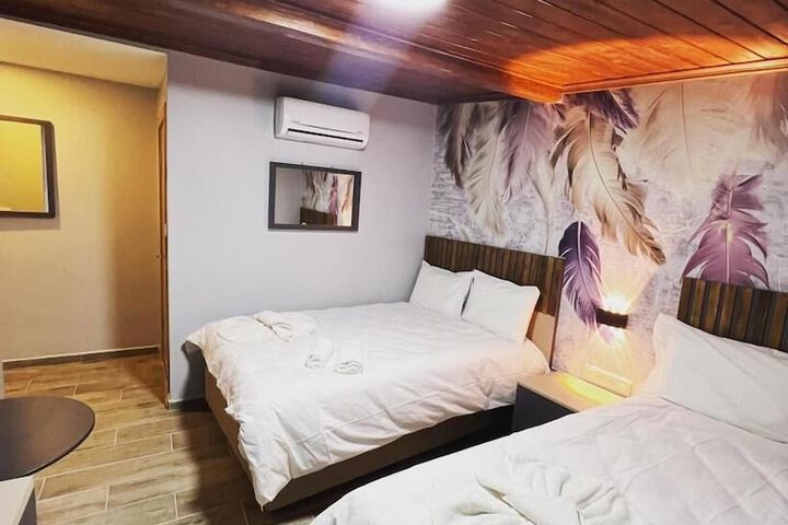 Room 2 of 14