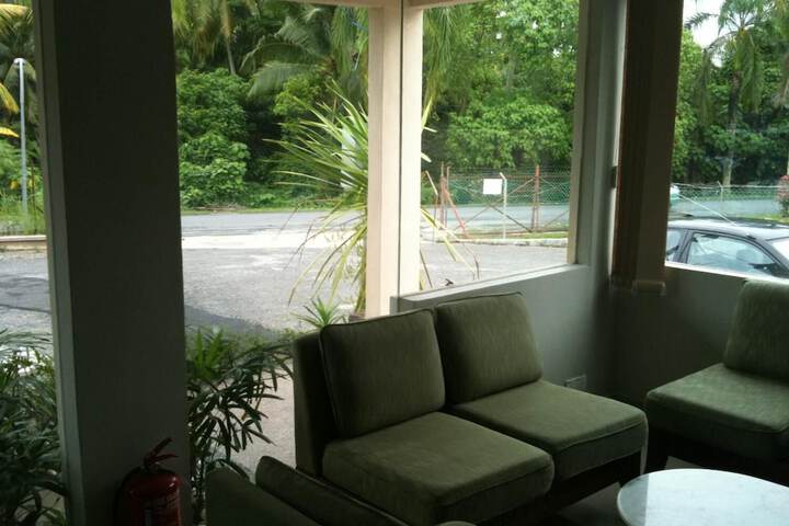Room 18 of 34