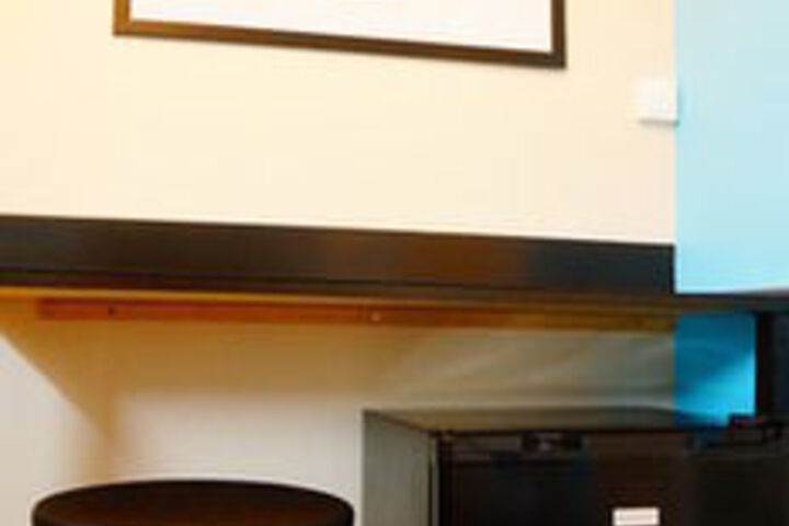 Room 9 of 26