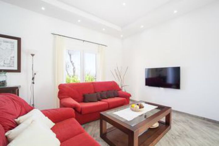 Room 4 of 20