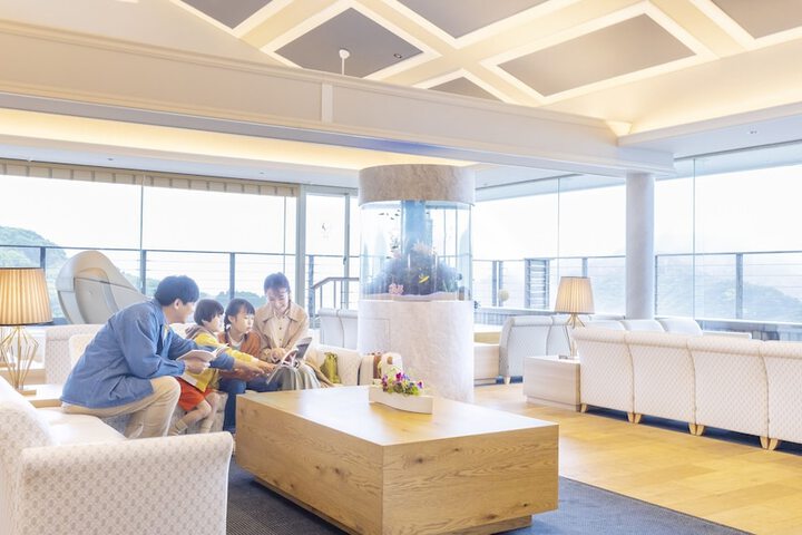 Guest Lobby