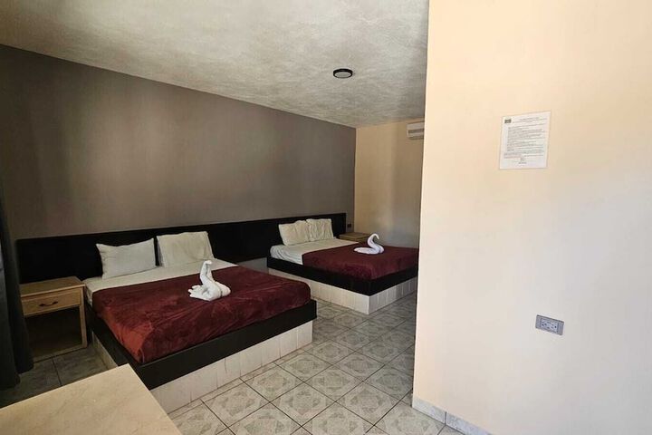 Room 2 of 19
