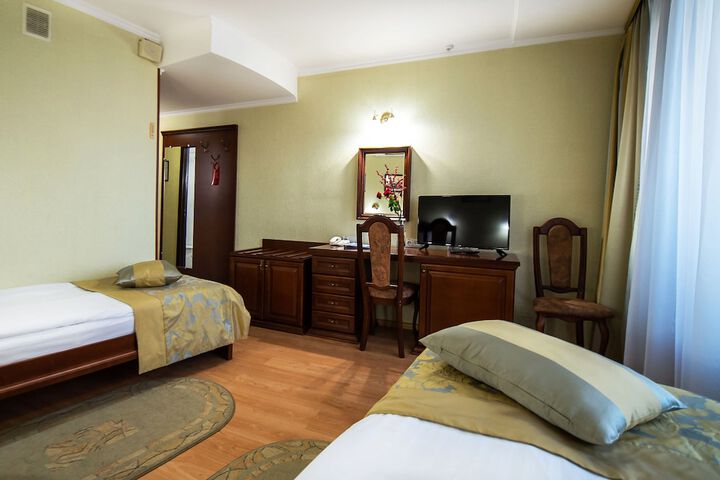 Room 14 of 46